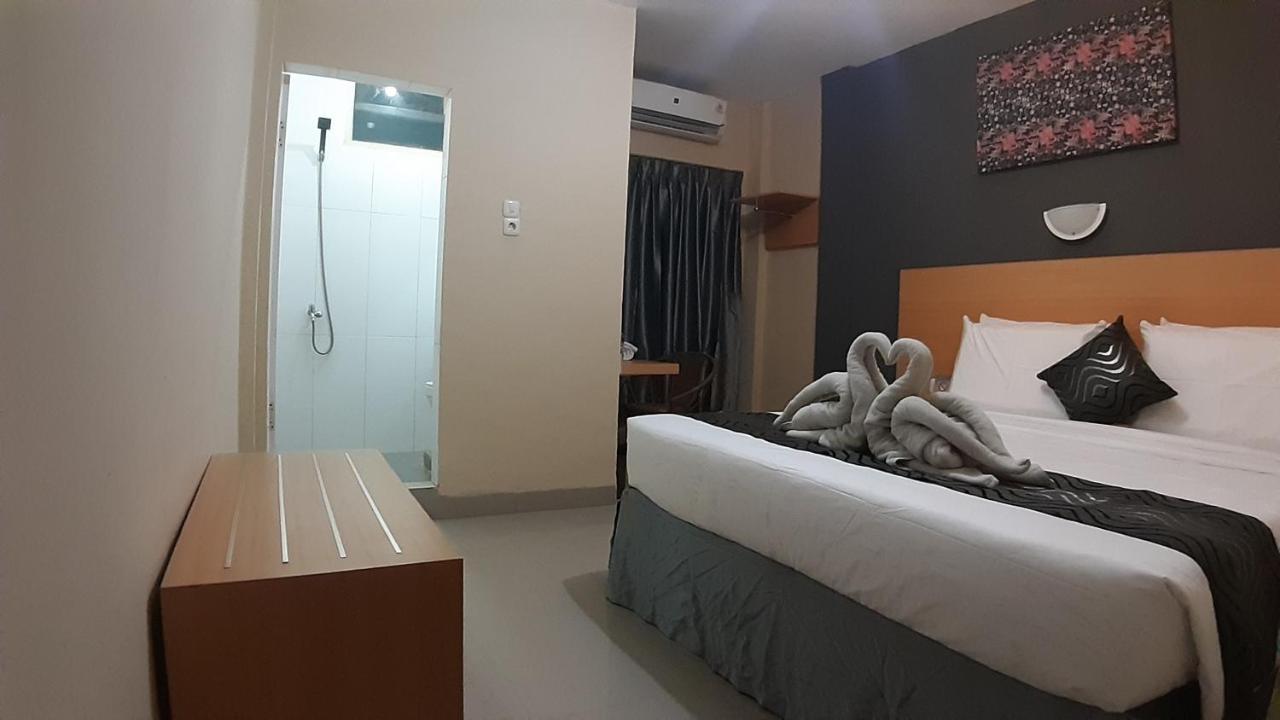 מדאן New Gentala Hotel מראה חיצוני תמונה